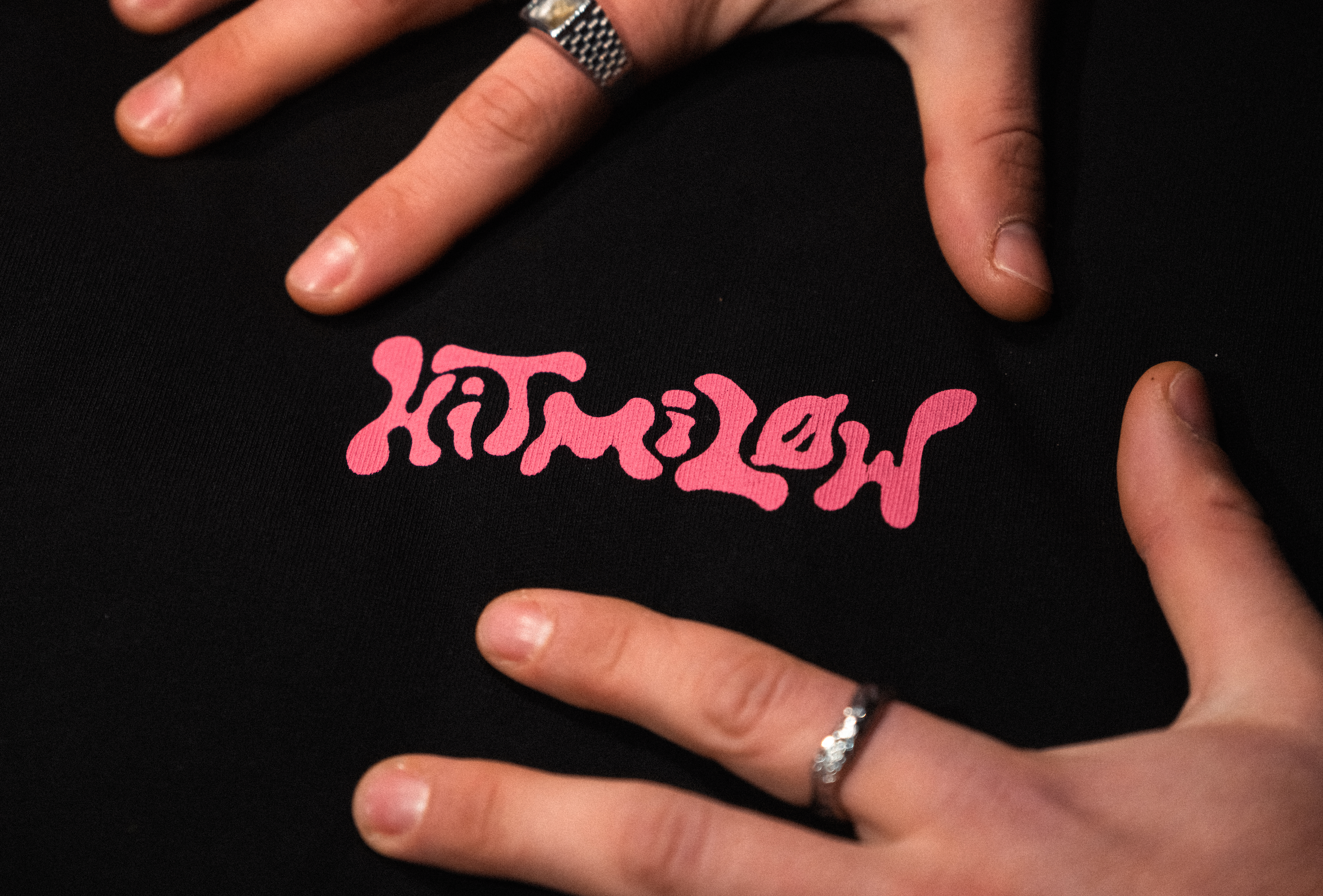 HiTMiLØW_T01